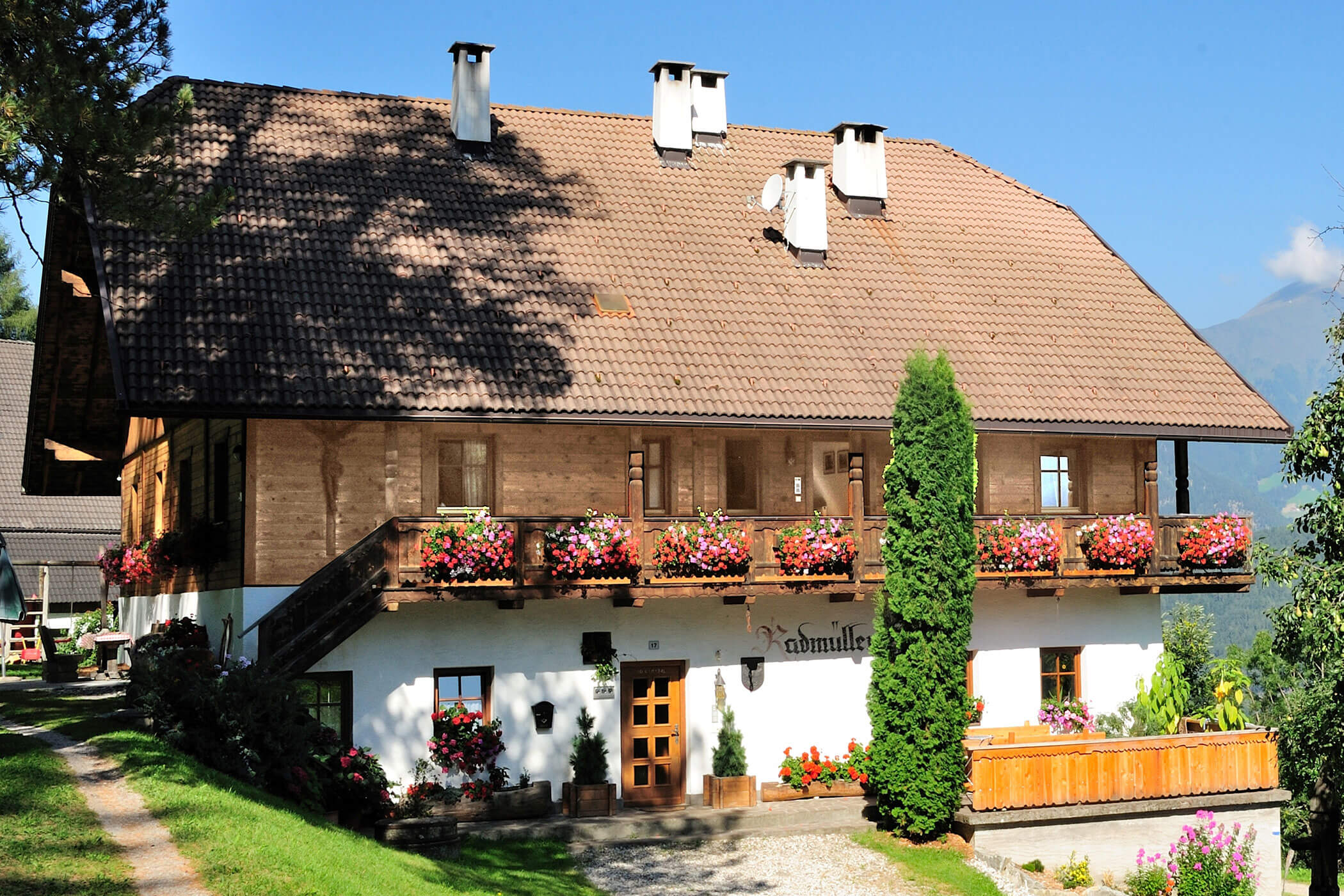 Der Radmüller von außen - Oberplunerhof